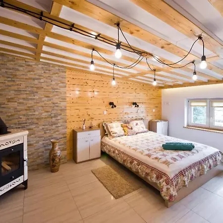 Max Apartment 아파트 그디니아