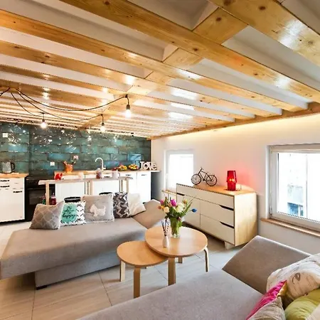 Max Apartment 아파트 그디니아